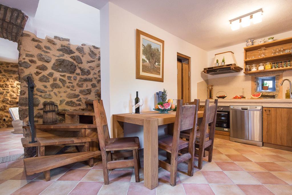 Villa Marevic Vrh  Eksteriør bilde